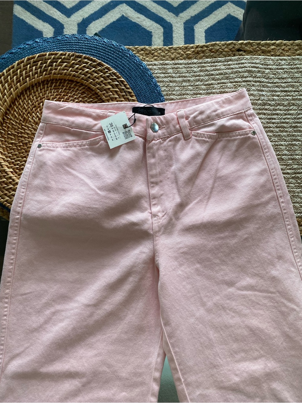 ZARA Light Pink High Rise Wide Leg Denim Jeans! 🌸 - Picture 9 of 17